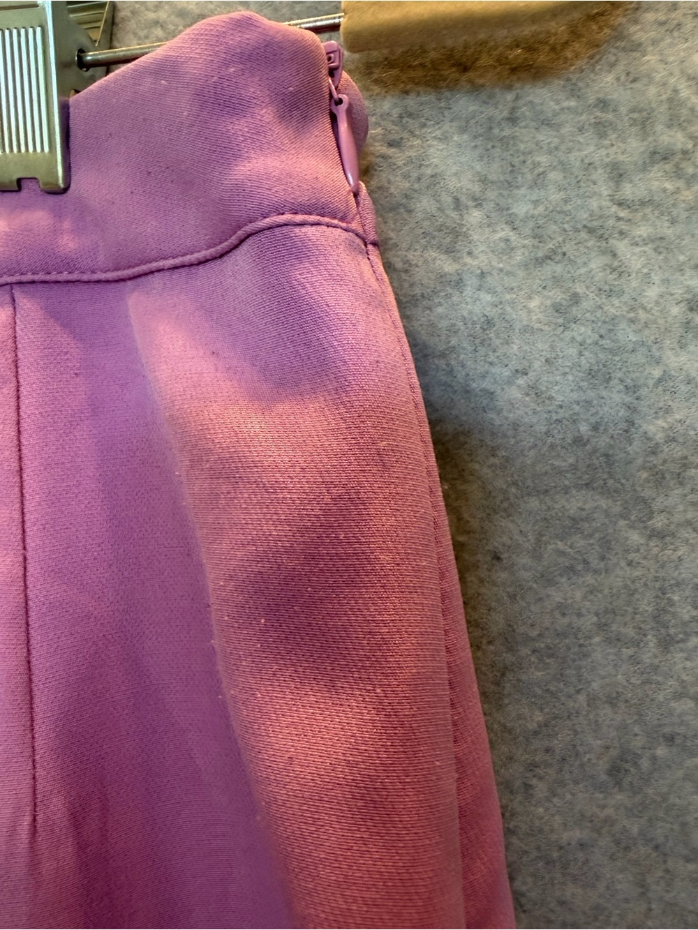Wide-Leg High-Rise Pants in Soft Lilac - Picture 5 of 6